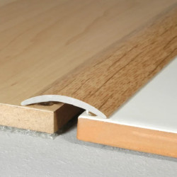 Prechodová lišta samolepiaca 32x5 mm, dĺžka 180 cm
